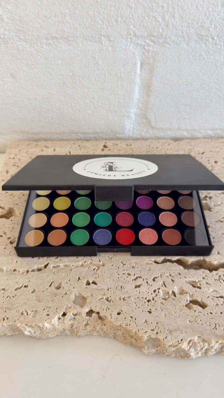 Lumière 40-Color Eyeshadow Palette - Confetti Palette